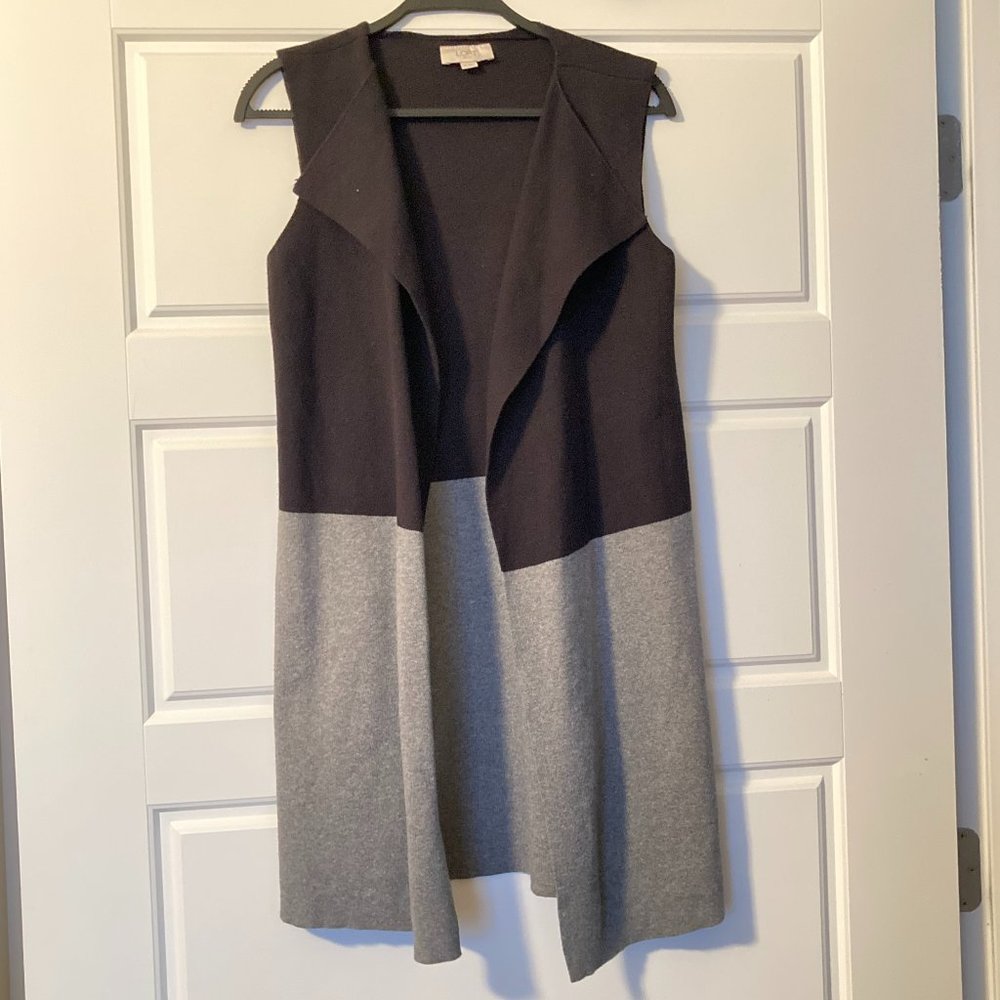 LOFT Outless Black/Gray Block Sweater Vest